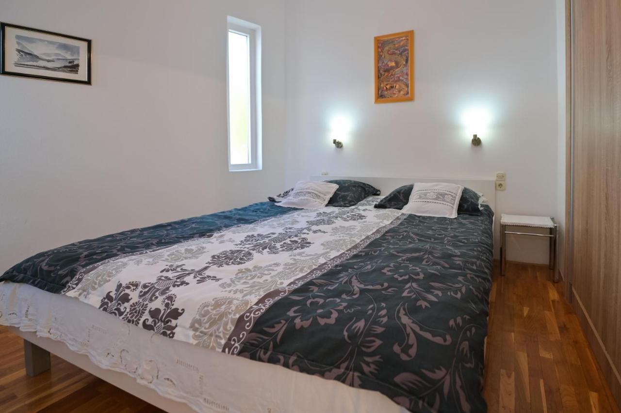 Apartment Center Ana نوفاليا المظهر الخارجي الصورة