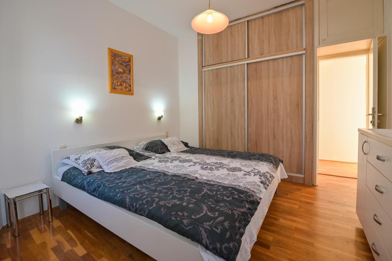 Apartment Center Ana نوفاليا المظهر الخارجي الصورة